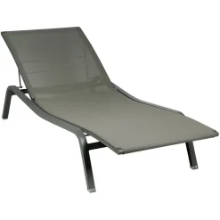 BAIN DE SOLEIL