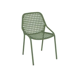 CHAISE