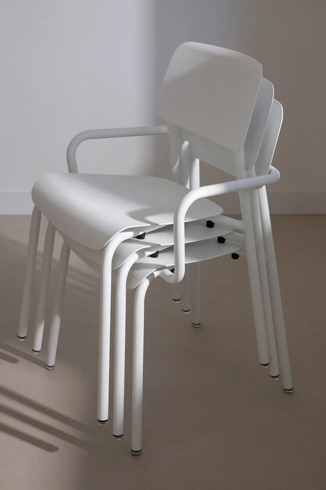 CHAISE