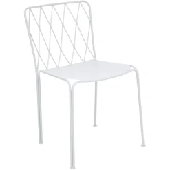 CHAISE