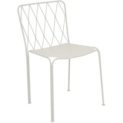 CHAISE