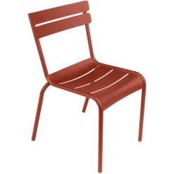 CHAISE