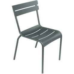 CHAISE