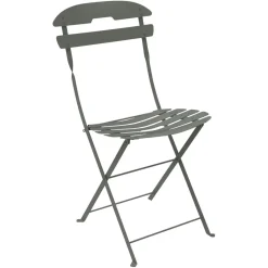 CHAISE