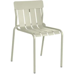 CHAISE