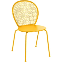 CHAISE