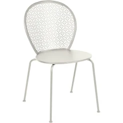 CHAISE
