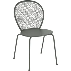 CHAISE