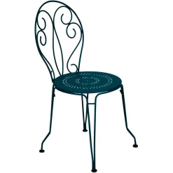 CHAISE