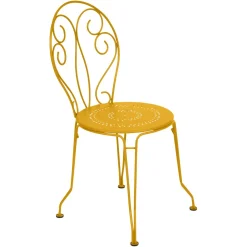 CHAISE