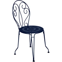 CHAISE