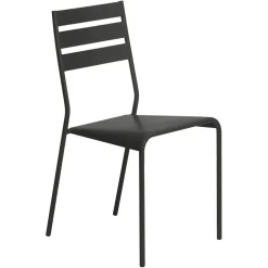 CHAISE