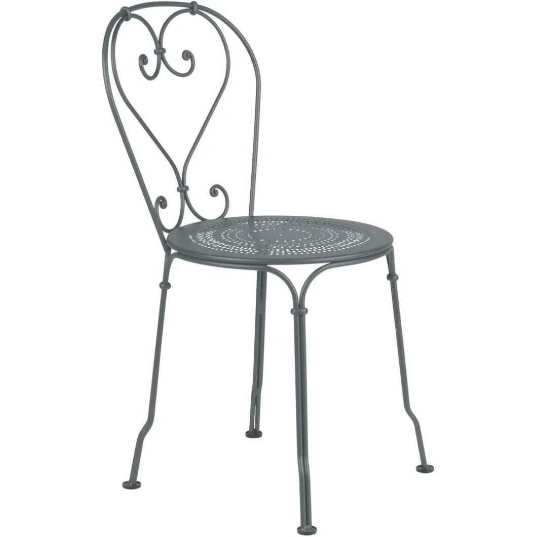 CHAISE