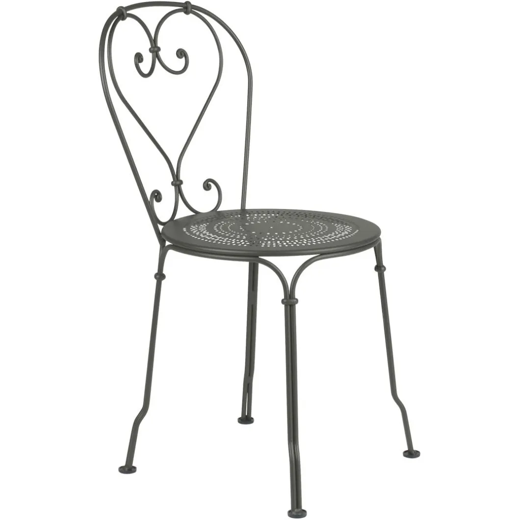 CHAISE