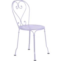 CHAISE