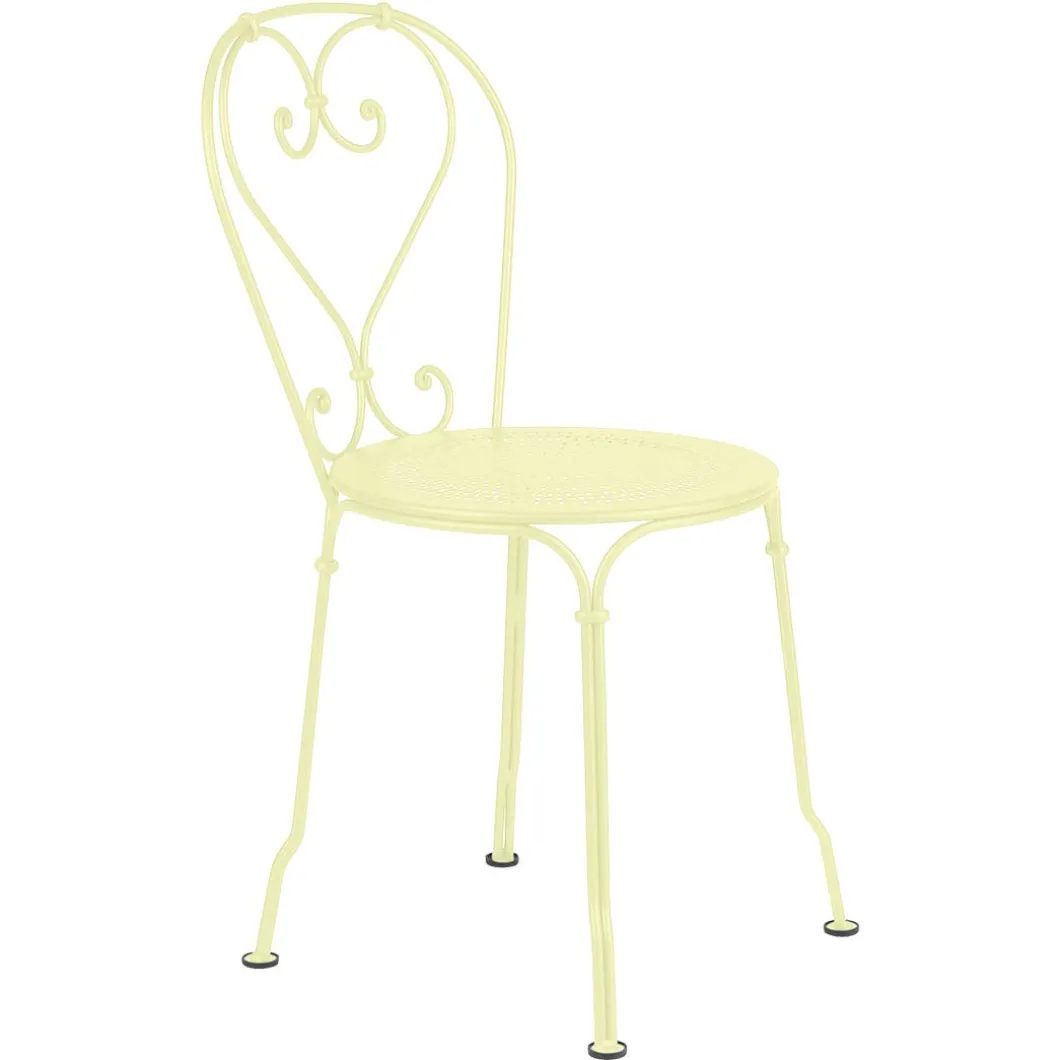 CHAISE