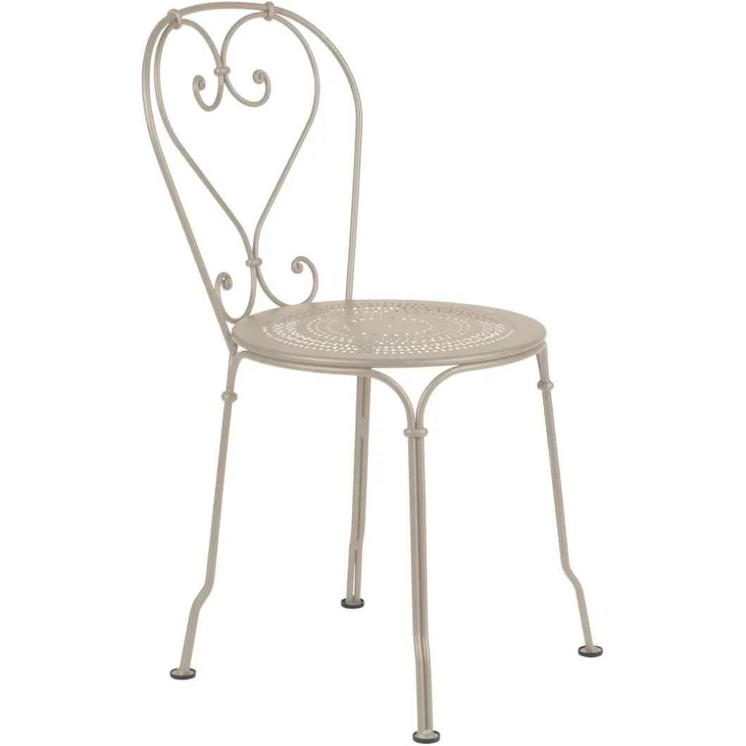 CHAISE