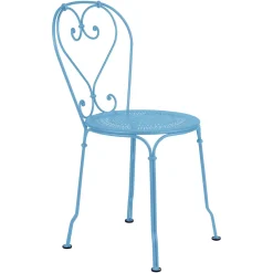 CHAISE