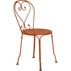 CHAISE