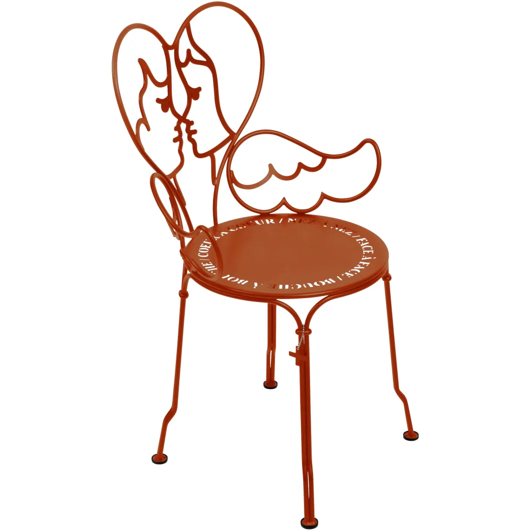 CHAISE