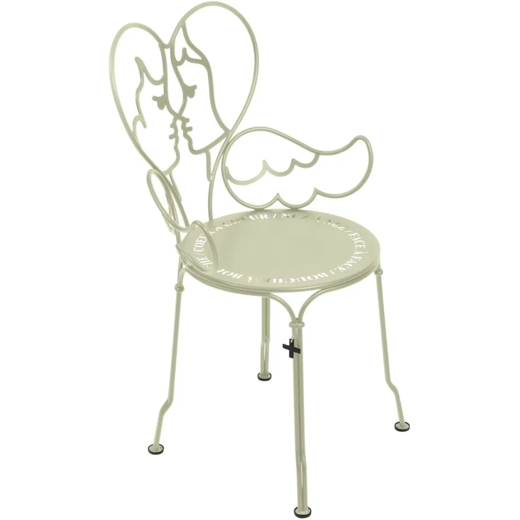 CHAISE