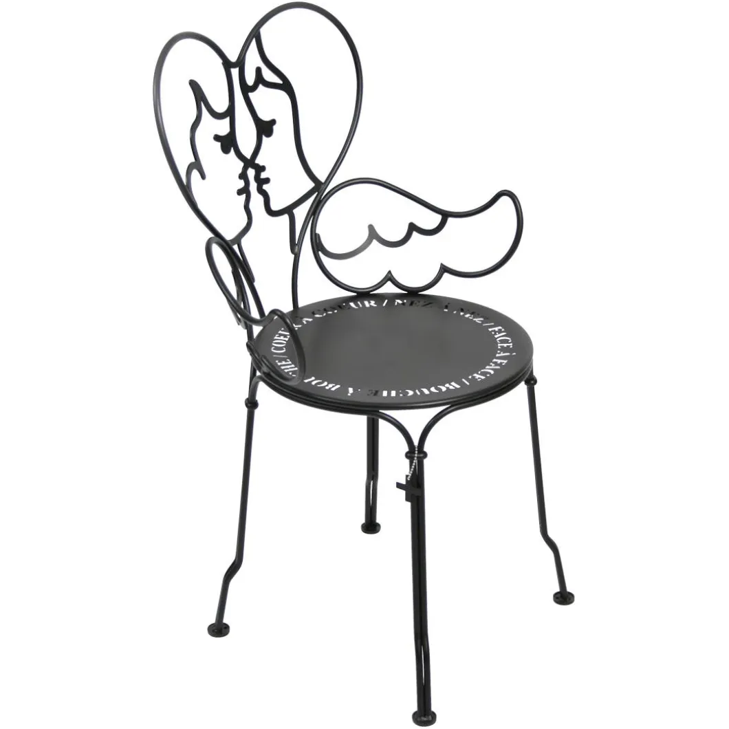 CHAISE