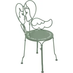 CHAISE