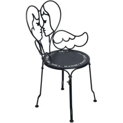 CHAISE