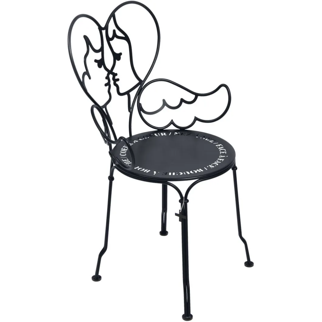 CHAISE