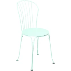 CHAISE