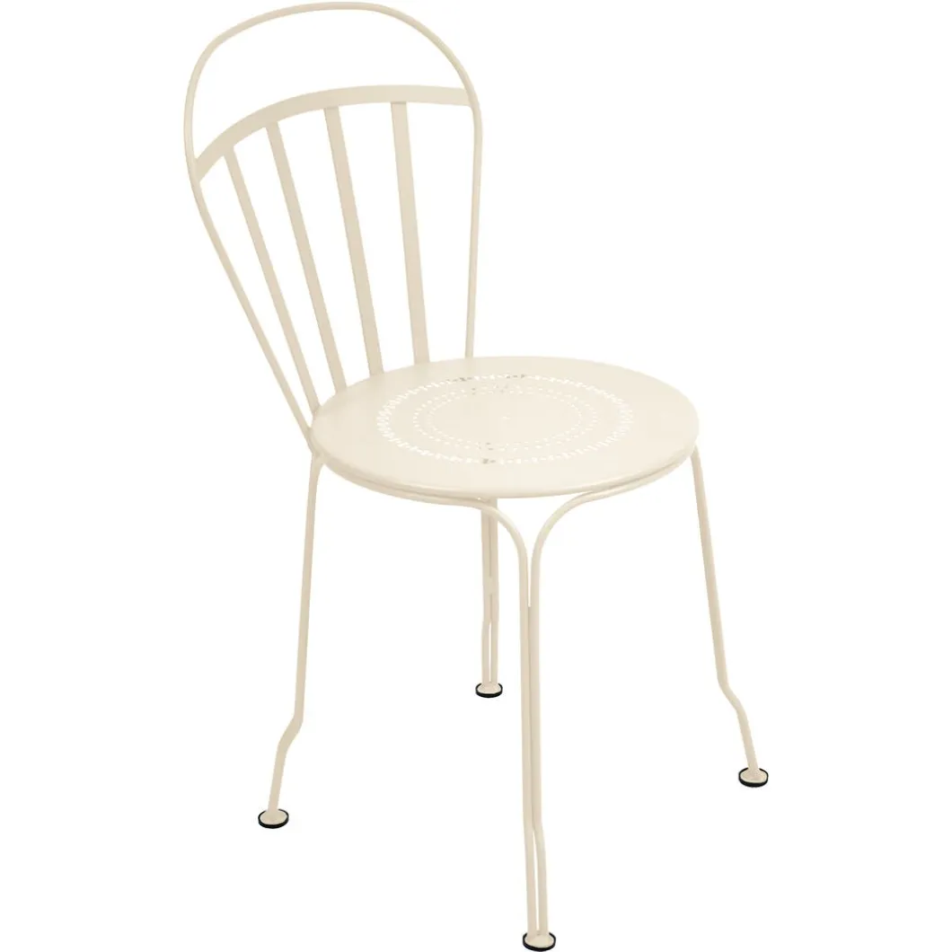 CHAISE