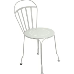 CHAISE
