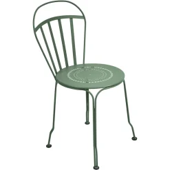 CHAISE