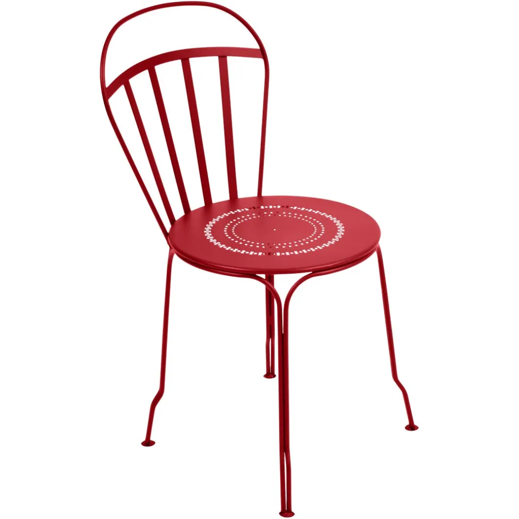 CHAISE