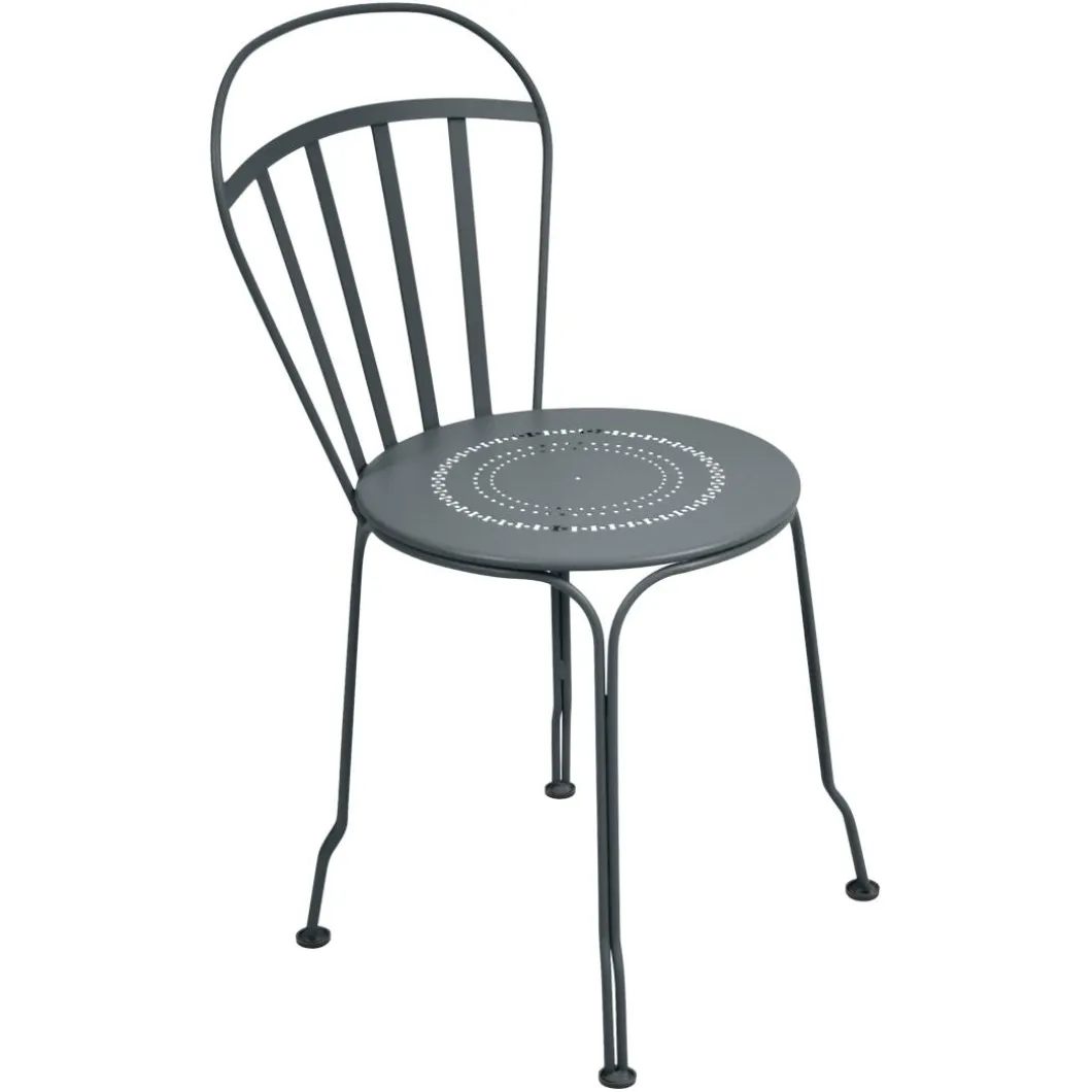 CHAISE