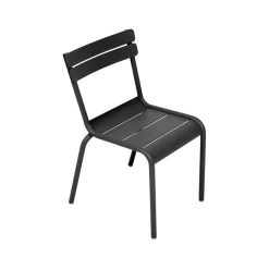 CHAISE