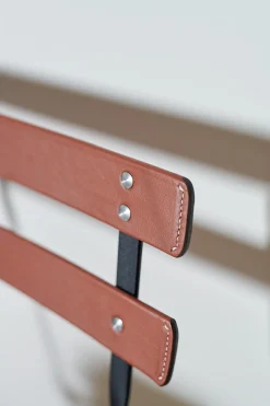 CHAISE CUIR