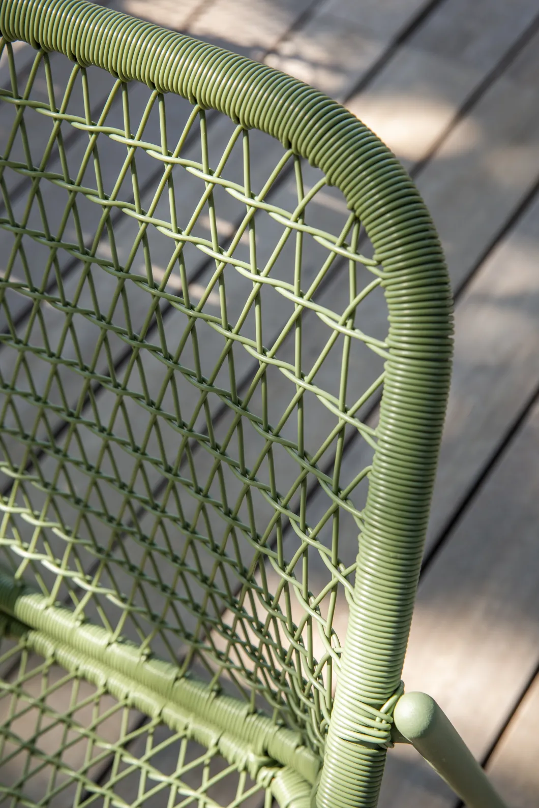 CHAISE EMPILABLE