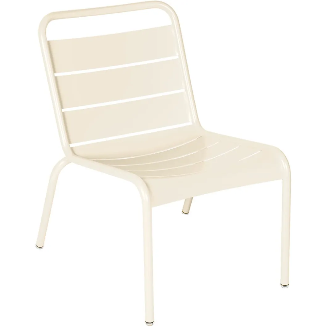 CHAISE LOUNGE