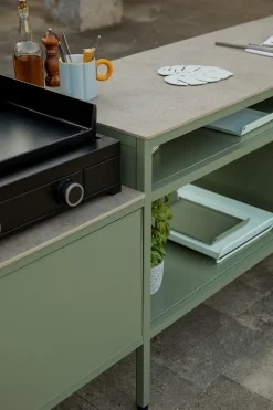 CUISINE LA GÉNÉREUSE
