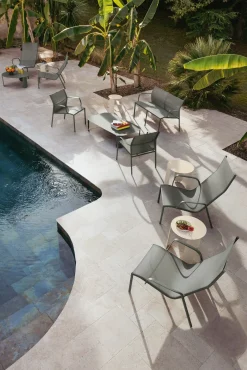 FAUTEUIL BAS