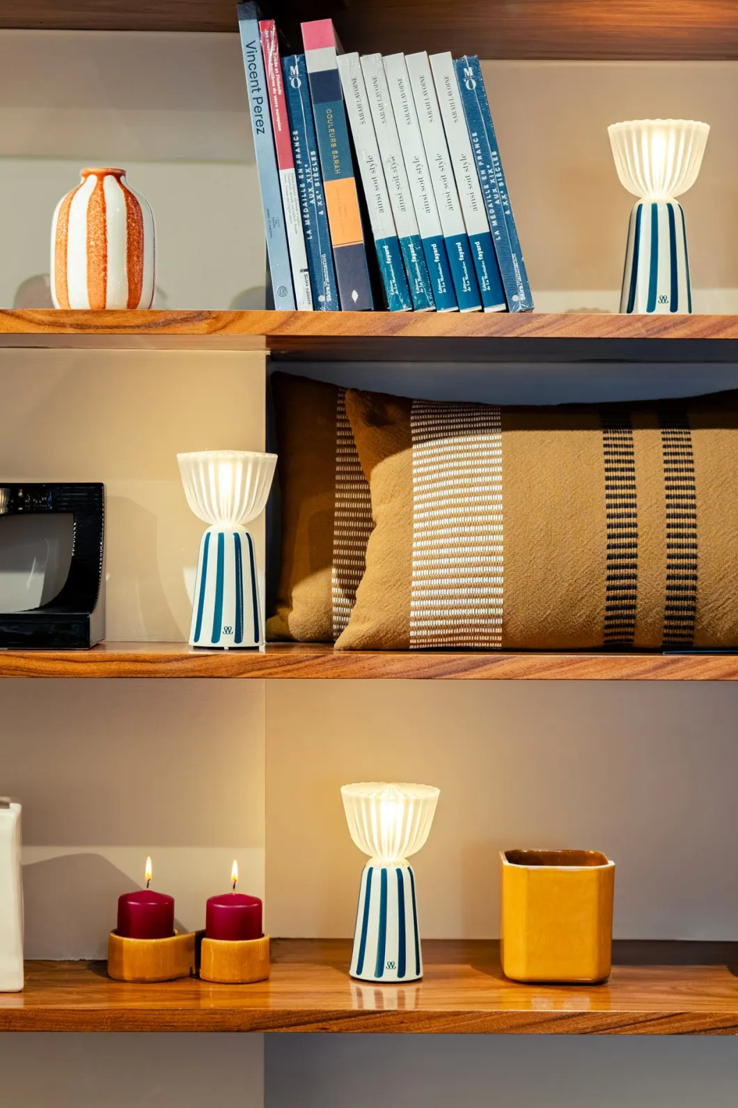 LAMPE H.20 CM MAISON SARAH LAVOINE x FERMOB ECRU