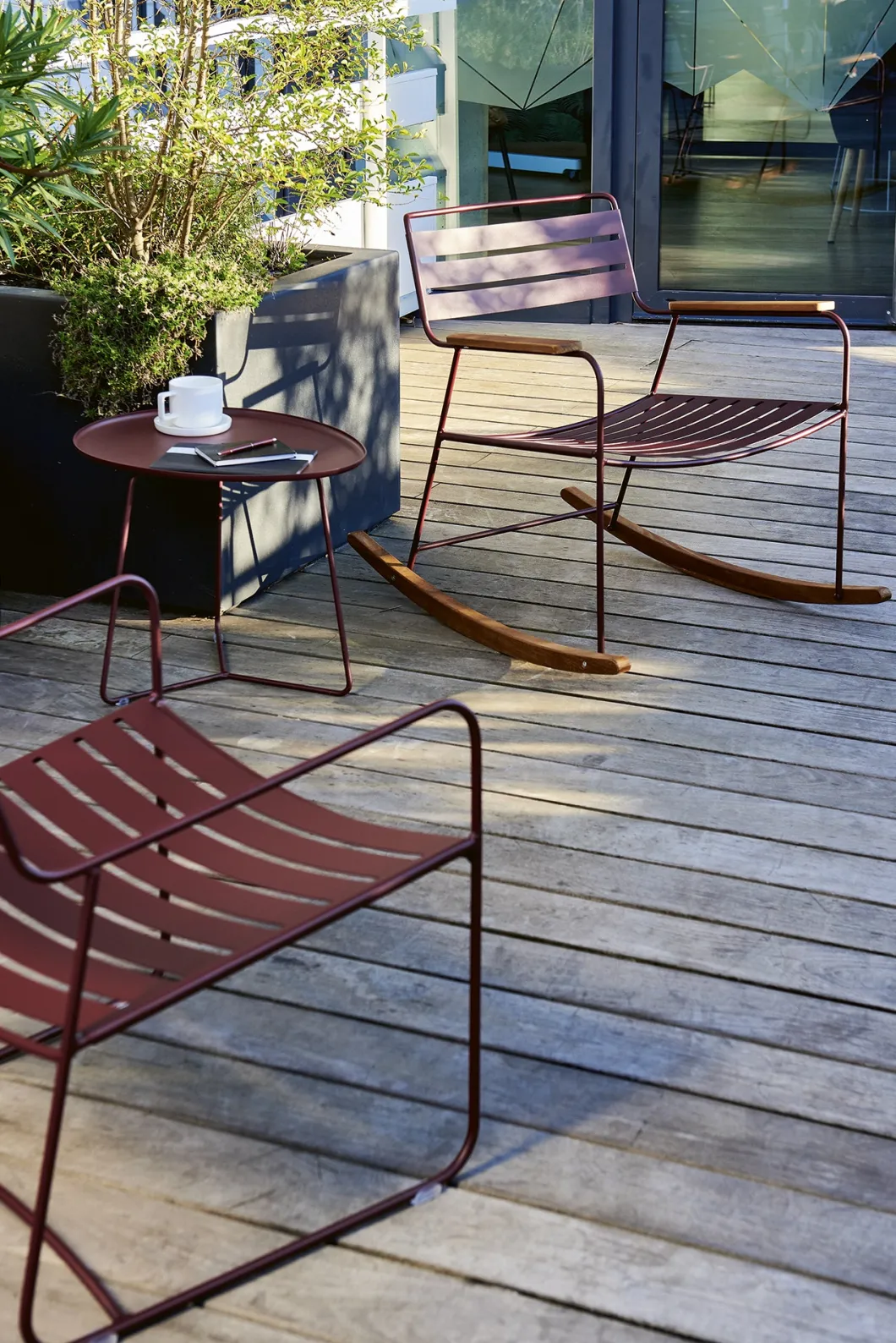 ROCKING CHAIR