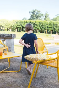 TABLE BASSE 97 X 57 CM