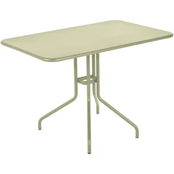 TABLE 110 X 70 CM