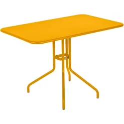 TABLE 110 X 70 CM