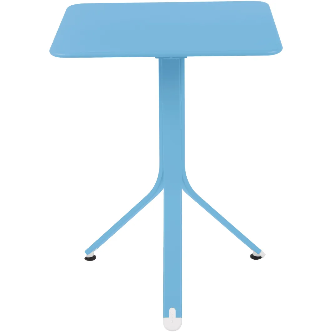 TABLE 57 X 57 CM