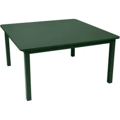 TABLE 143 X 143 CM