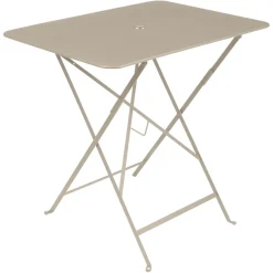 TABLE 77 X 57 CM