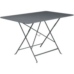 TABLE 117 X 77 CM